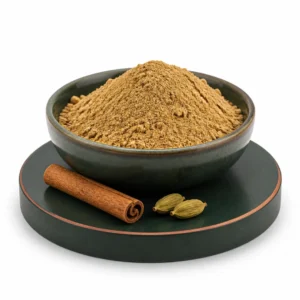 ماسالا کلاسیک در ظرف سبز روی پایه استودیویی CoffeeOmde